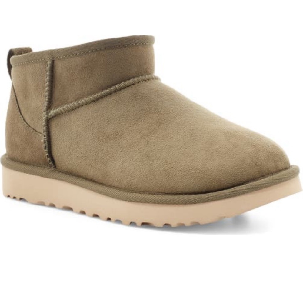 UGG Classic Ultra Mini Size 9